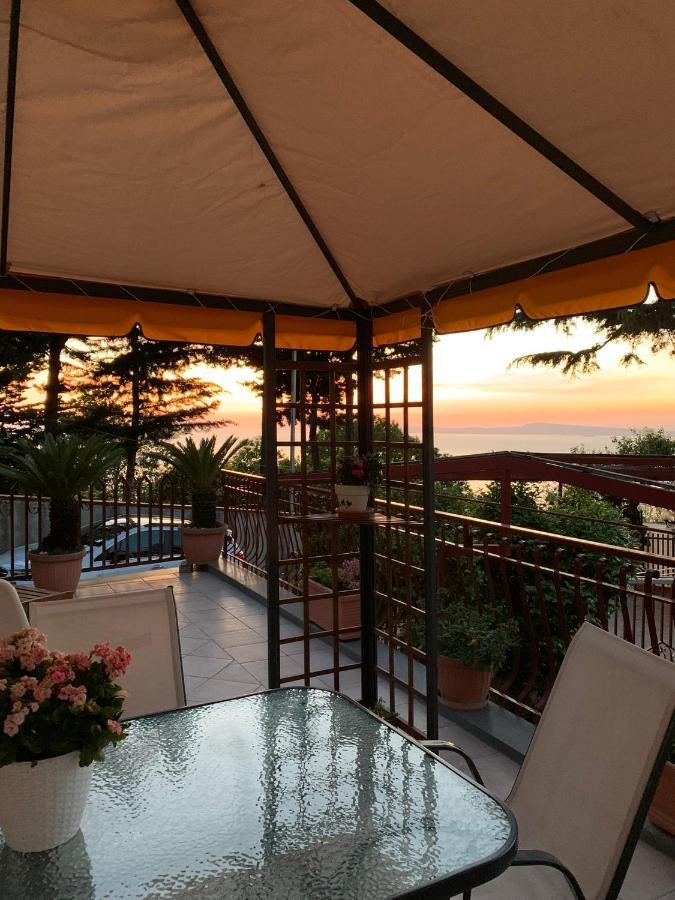 Apartmán Casa La Tetipa Vico Equense Exteriér fotografie